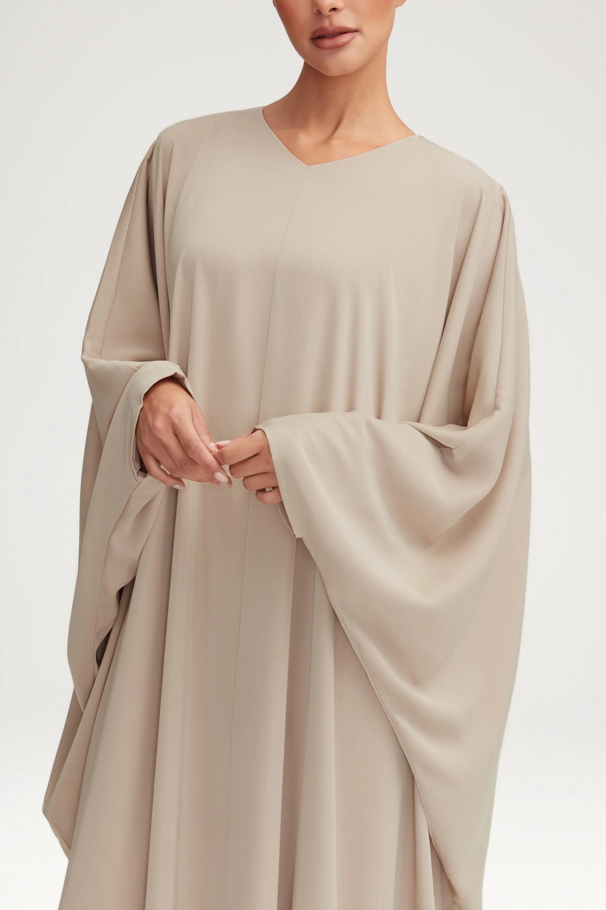 Anisa Satin Kaftan - Creme Caramel