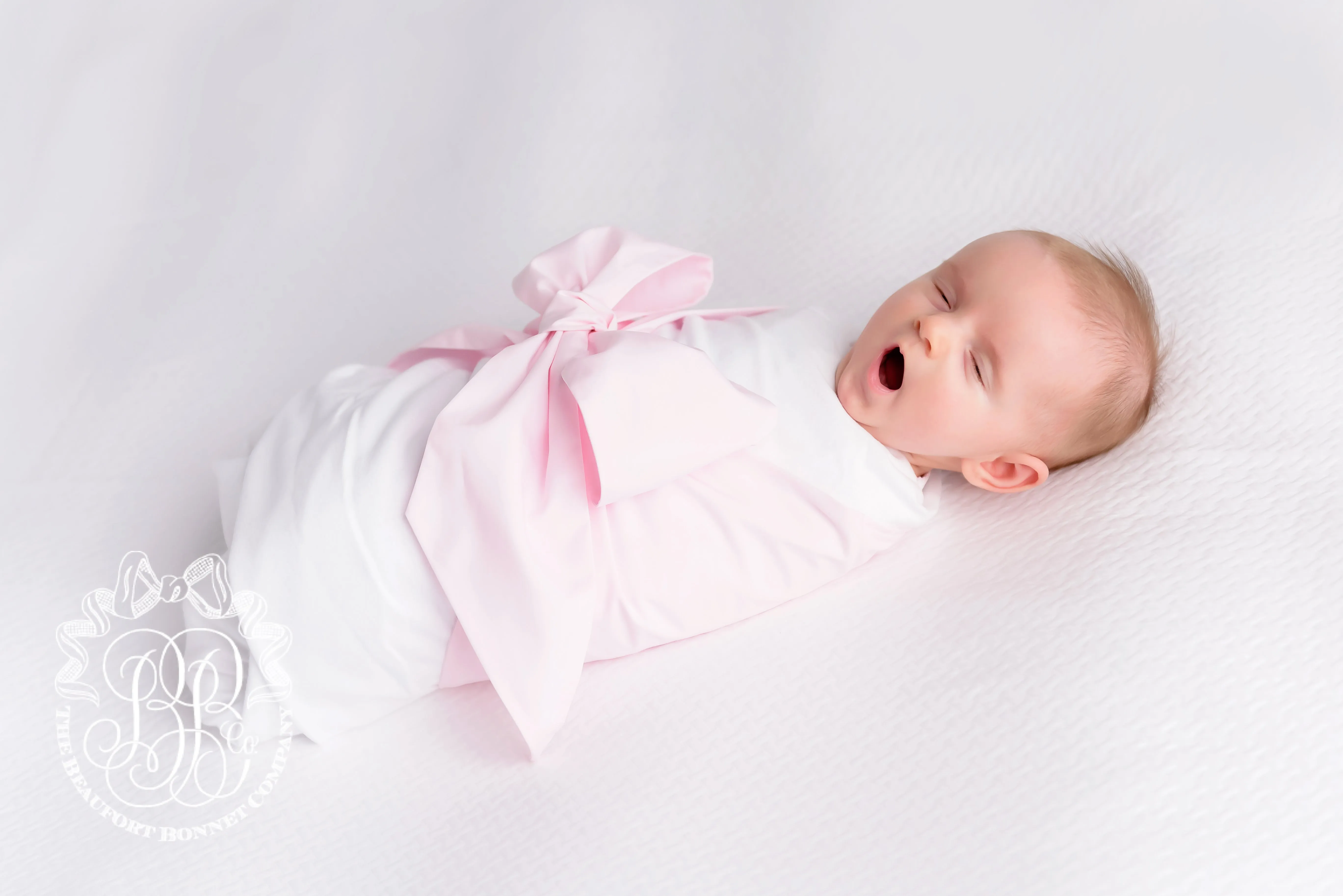 Bow Swaddle ® - Palm Beach Pink