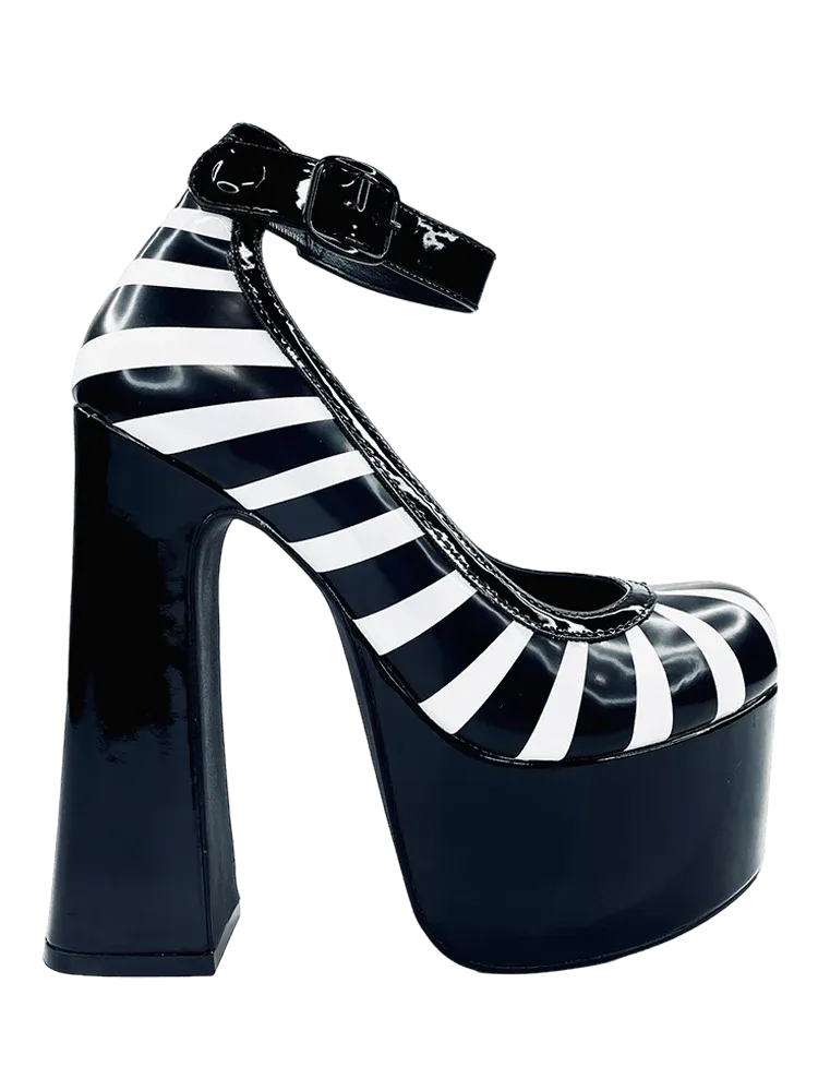 FRIGHT BLACK/WHITE PLATFORM HEELS