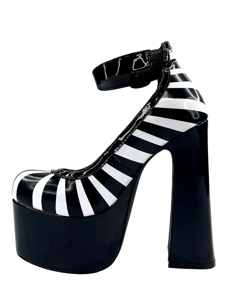 FRIGHT BLACK/WHITE PLATFORM HEELS