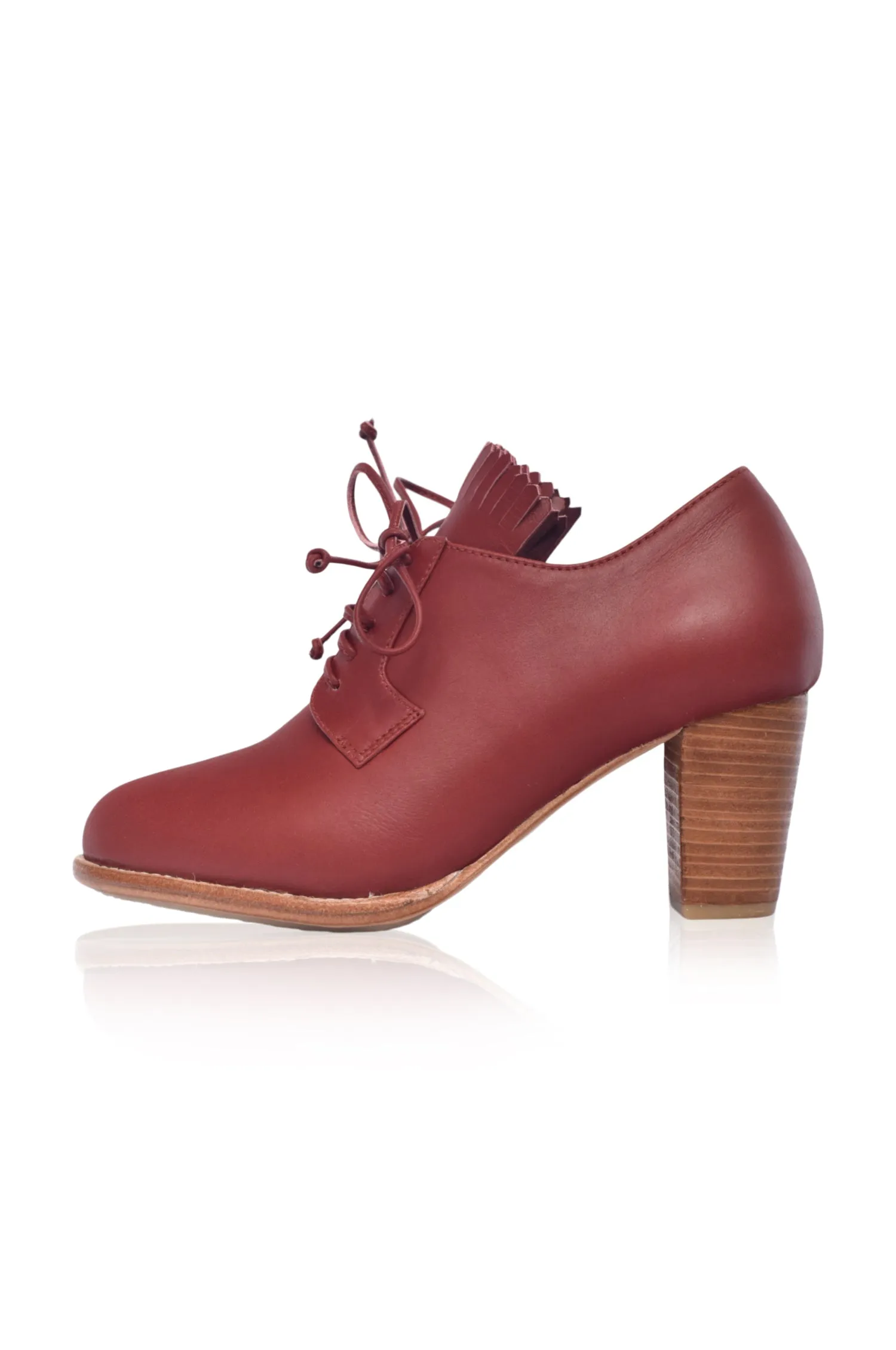 Lyon Lace-up Leather Oxfords